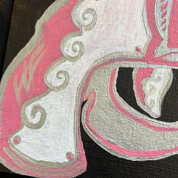 Two Piece Gun and Disco Ball Painting Set - Picture 7 of 10